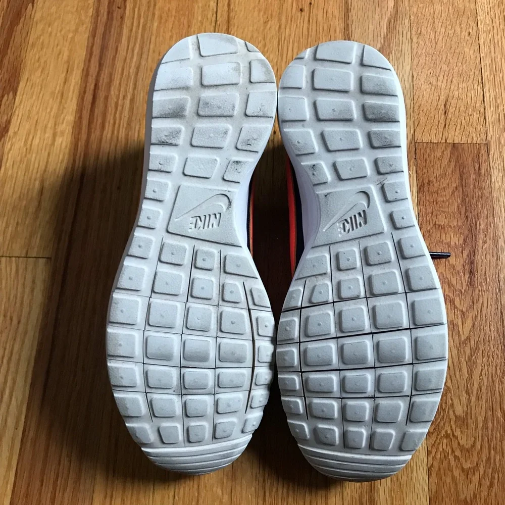 Nike lightweight everyday